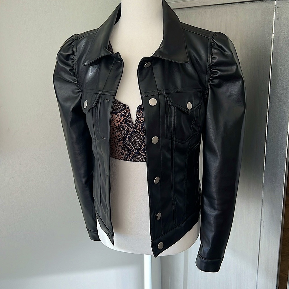 🎉HP🎉AQUA Faux Leather Puff Sleeve Moto Jacket